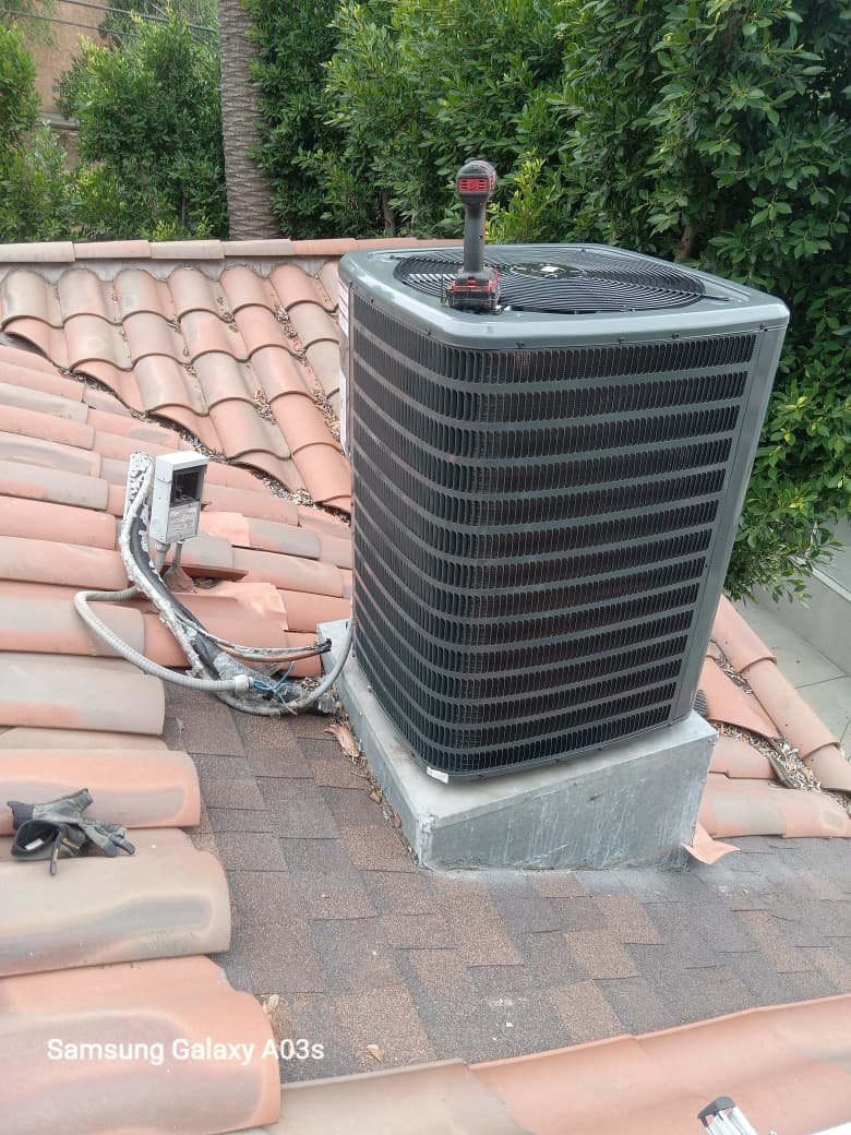 Outdoor residential air conditioning system